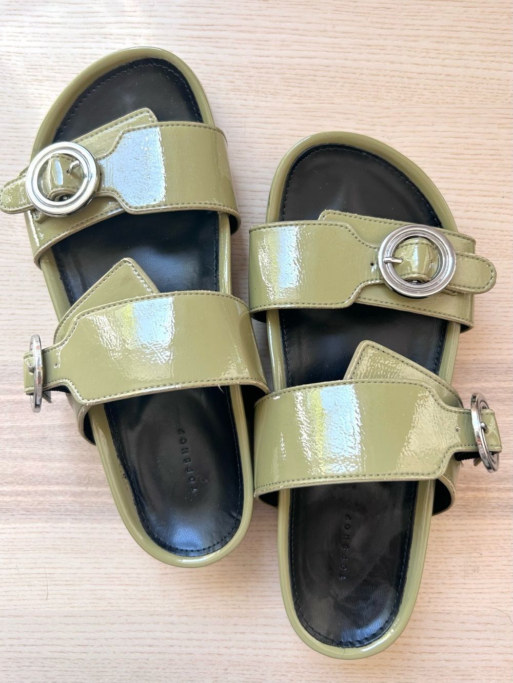 Topshop *Like New* Olive Green Patent Double-Strap Flatform Slide Sandals Size 3